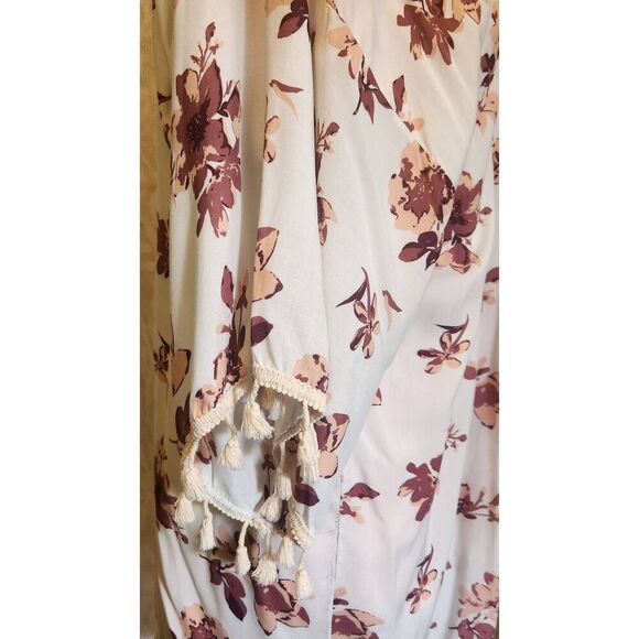 C21 Burgundy and peach floral kimono with fringe trim - Picture 14 of 15